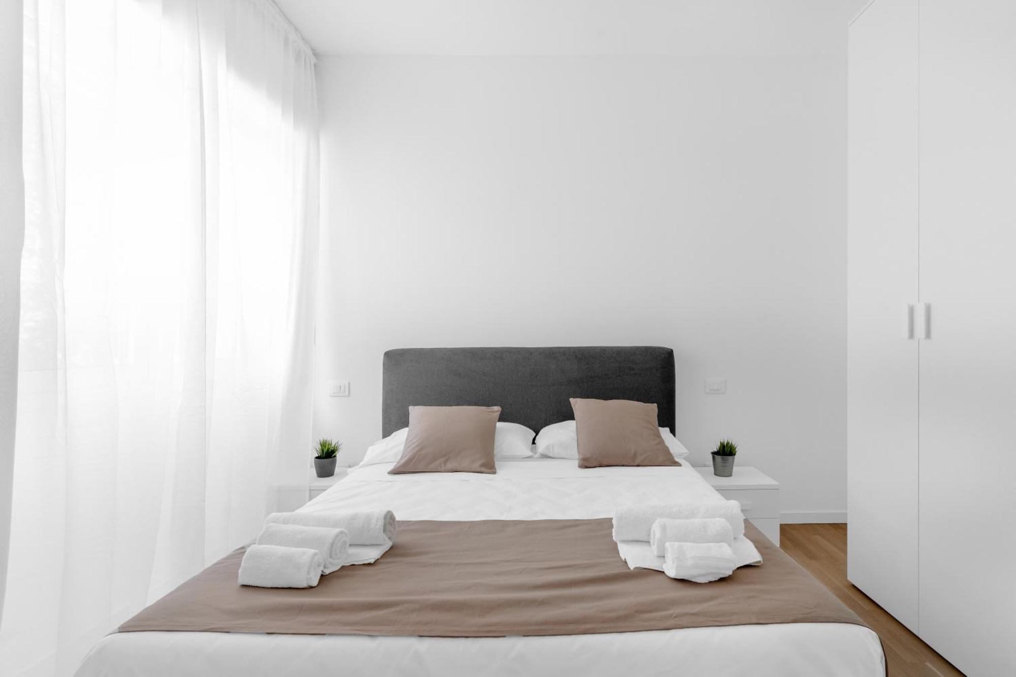 Mi Casa - Appartamento In Ponte Nuovo Milán Exteriér fotografie