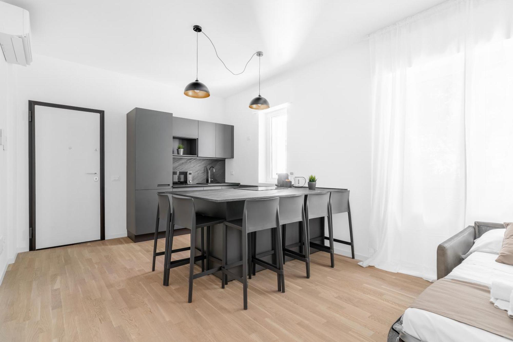 Mi Casa - Appartamento In Ponte Nuovo Milán Exteriér fotografie
