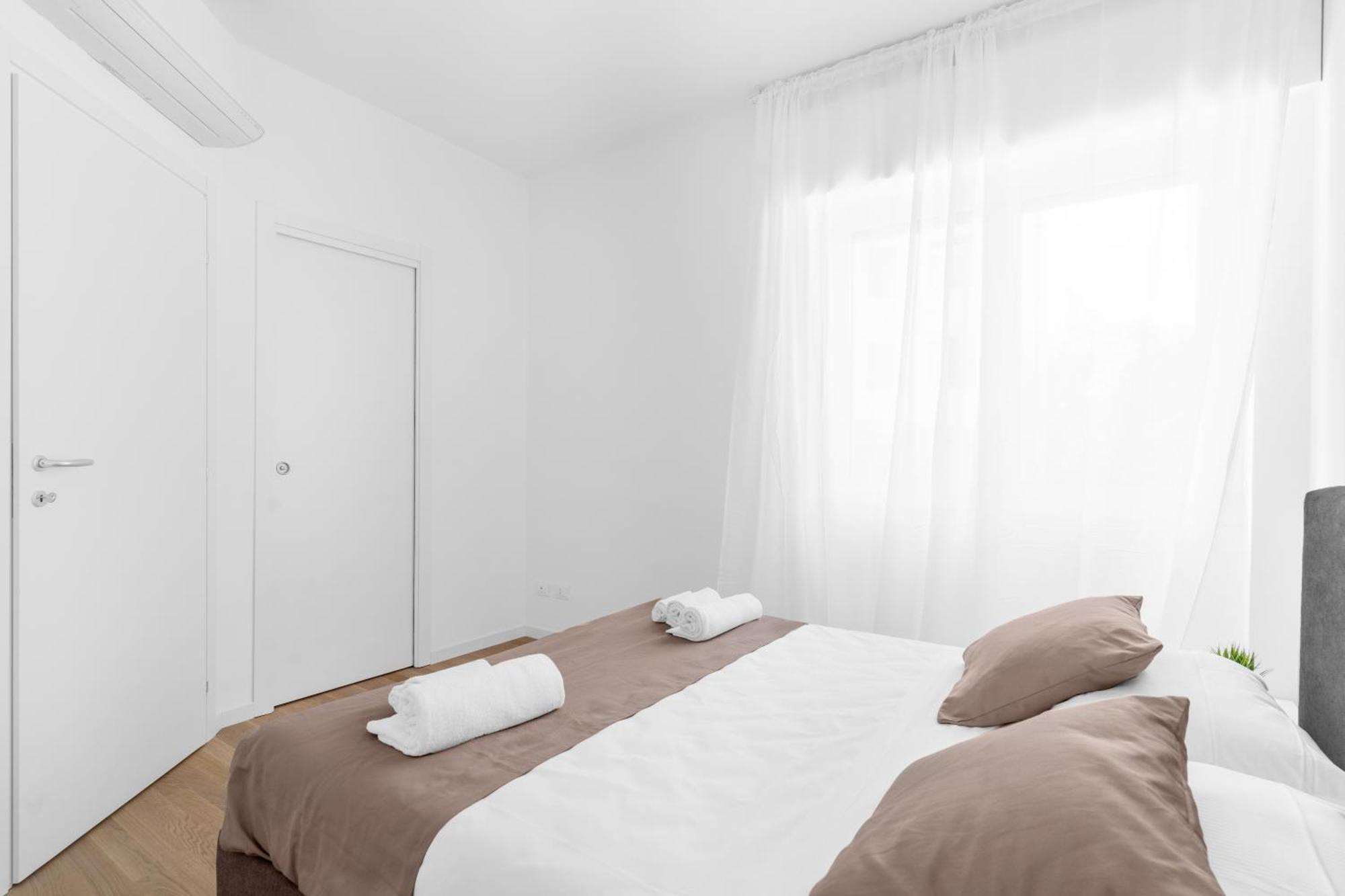 Mi Casa - Appartamento In Ponte Nuovo Milán Exteriér fotografie
