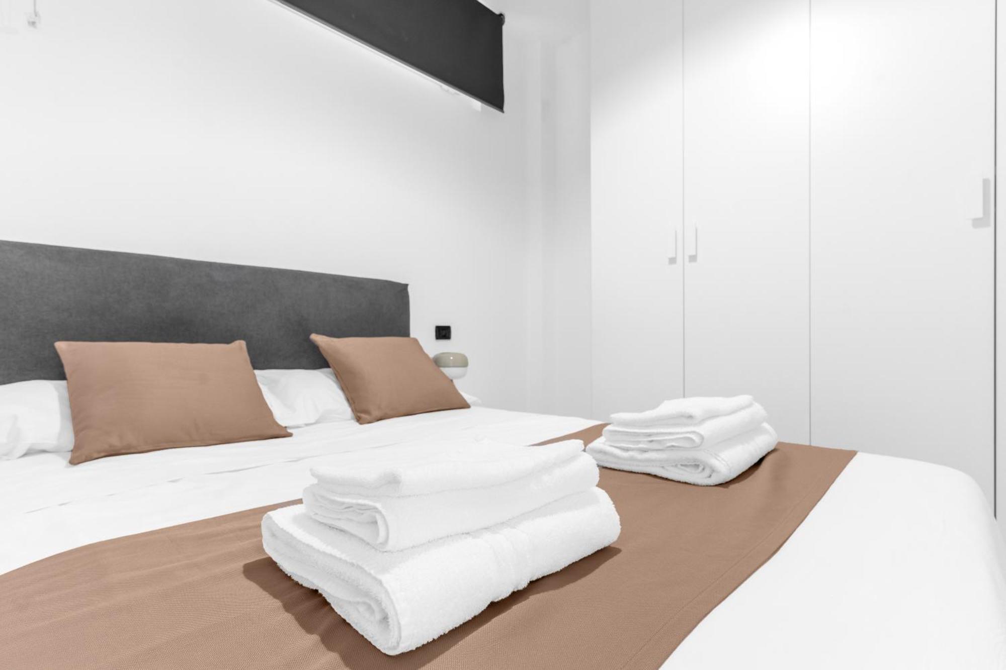 Mi Casa - Appartamento In Ponte Nuovo Milán Exteriér fotografie