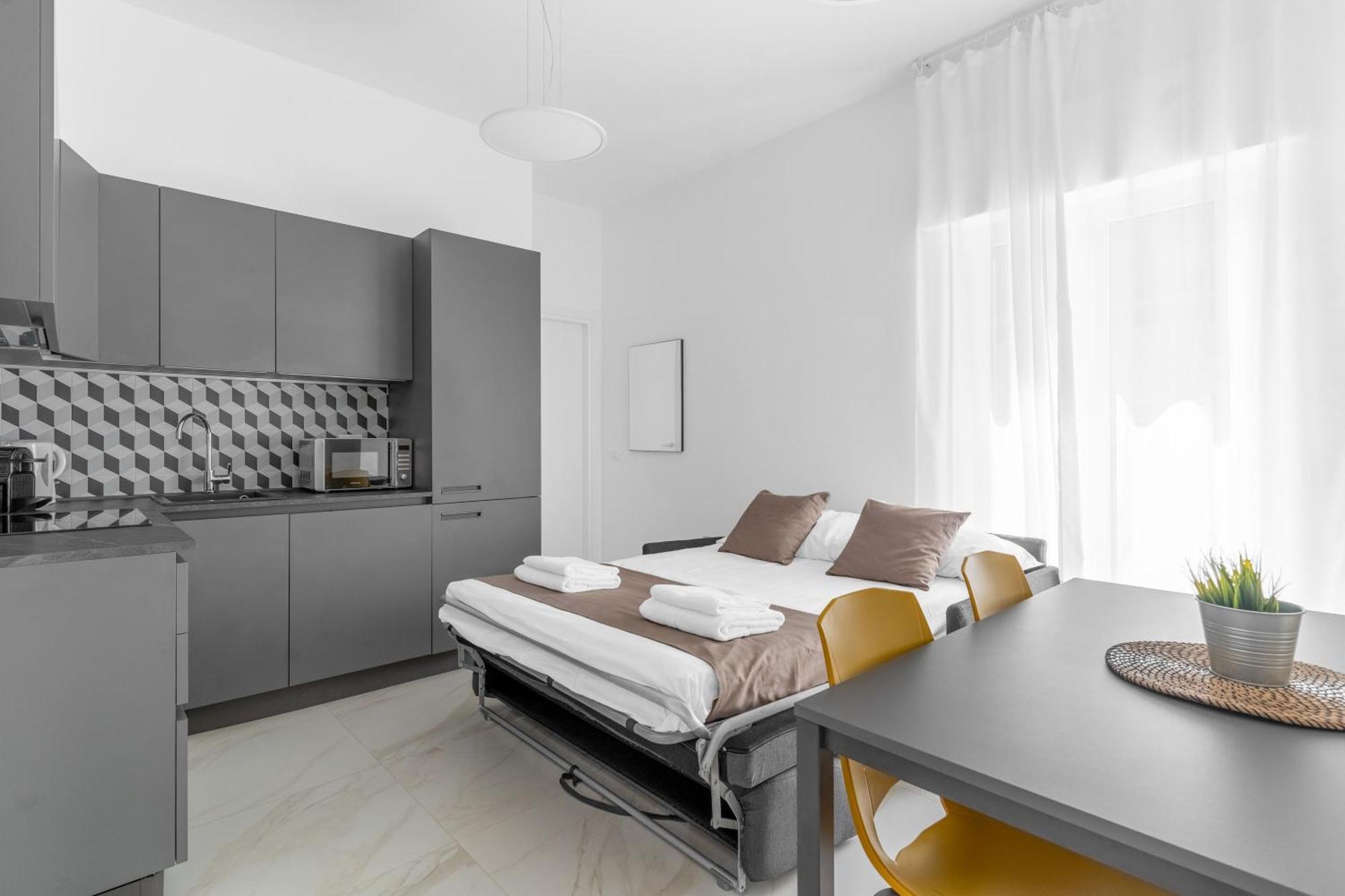 Mi Casa - Appartamento In Ponte Nuovo Milán Exteriér fotografie